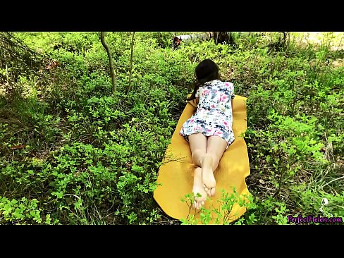 ❤️ Stranger on Tinder Masturbates My Pussy and Fucks Passionately in the woods (En främling på Tinder onanerar min fitta och knullar passionerat i skogen) ❤️ Porno at porn sv.porno-fuq.ru ❤