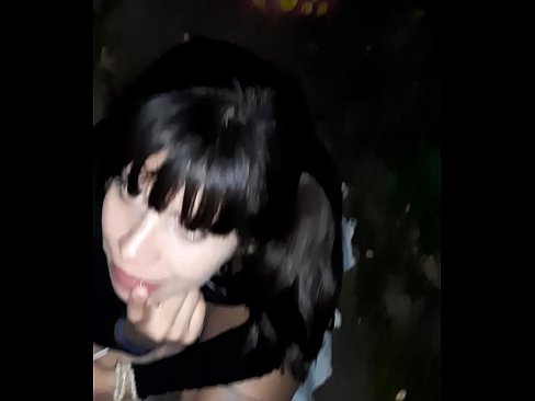 ❤️ På gatan svullna penis i utbyte mot godis ❤️ Porno at porn sv.porno-fuq.ru ❤